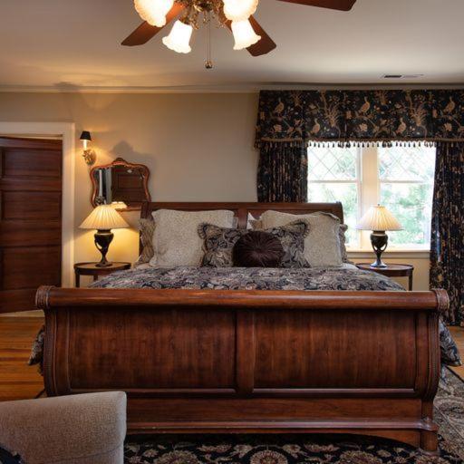 אשוויל Black Walnut B&B Inn מראה חיצוני תמונה