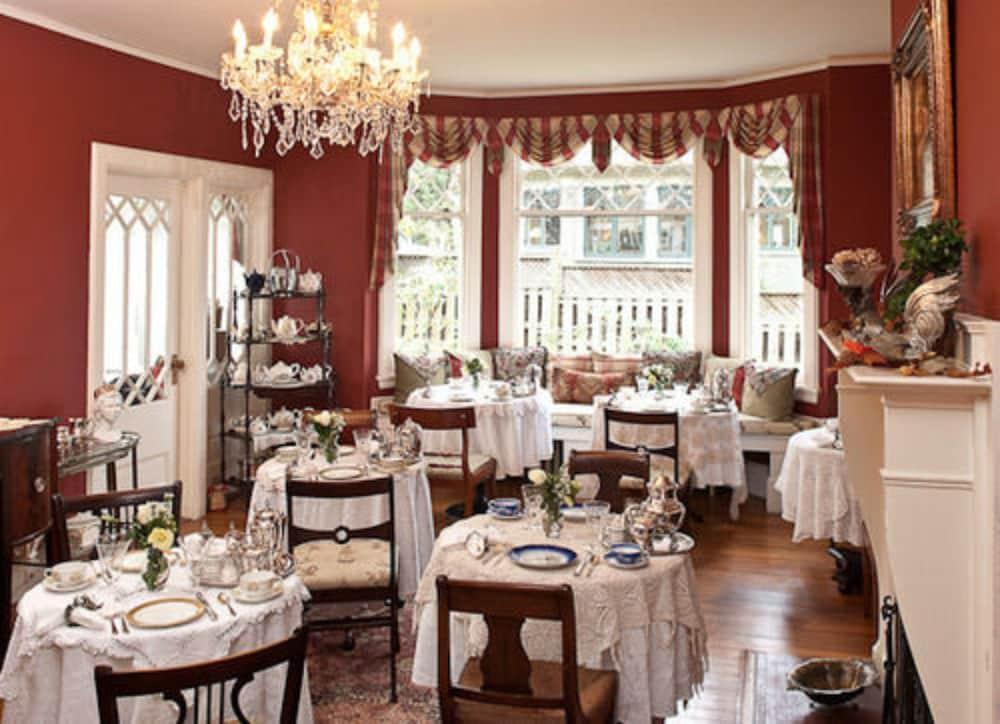 אשוויל Black Walnut B&B Inn מראה חיצוני תמונה